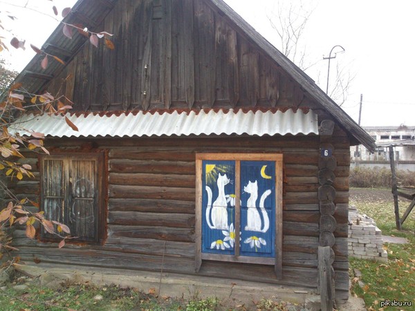 Shutter painting in the small town of Rudensk. Belarus - Republic of Belarus, Rudensk, Street art, Streetartby