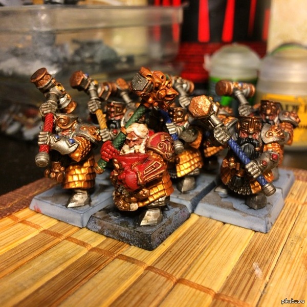  Dwarf Hammerers