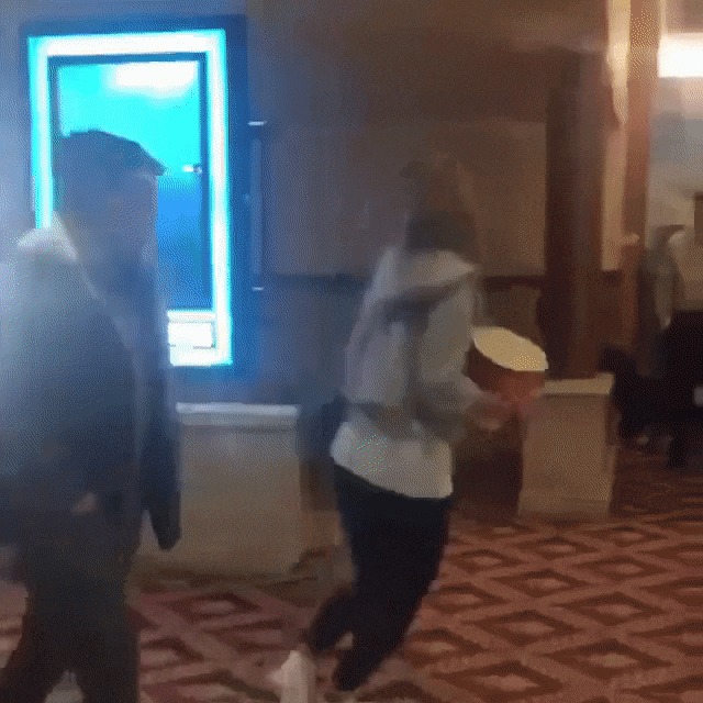 &quot;-   !&quot; ..