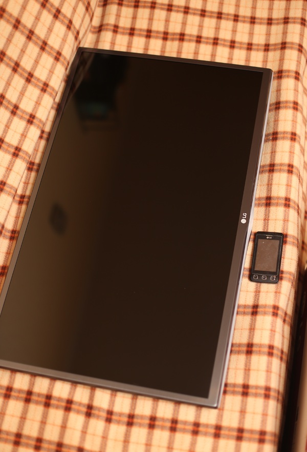 LG        iPhone 26S+ , , 
