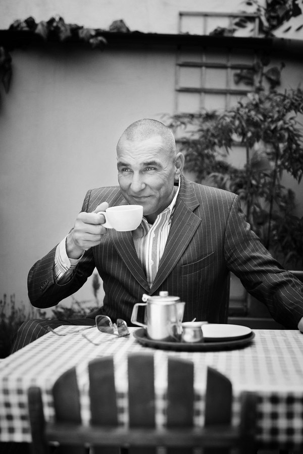 Чашечку за Винни Джонса, у которого сегодня День Рождения