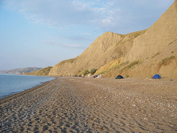 Фото палатка на берегу моря