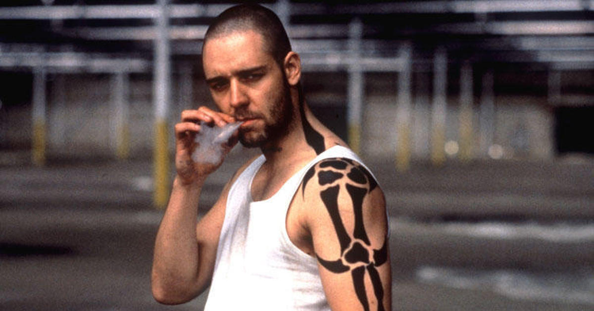 Ромпер стомпер это. Рассел Кроу ромпер Стомпер. Romper Stomper Хэндо.