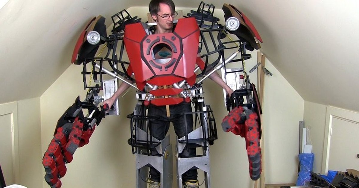 Поставь настоящие человеки. Экзоскелет Тони Старка. Металлический экзоскелет. Костюм робота.