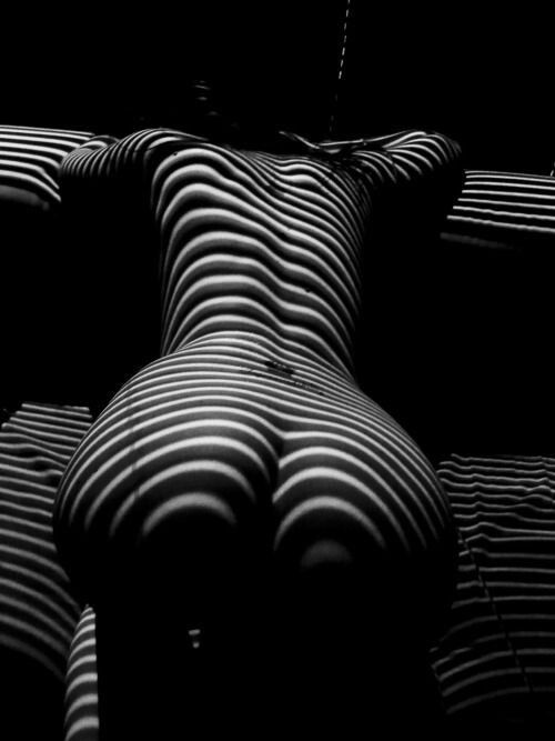 Lines and shadows - NSFW, Lines, Girls, Black and white, Photo, Shadow, Longpost