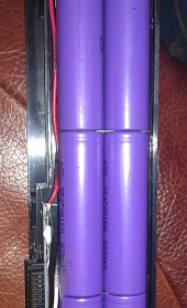 Всю жизнь я думал что батарея в ноутбуке цельная,а тут вон что......