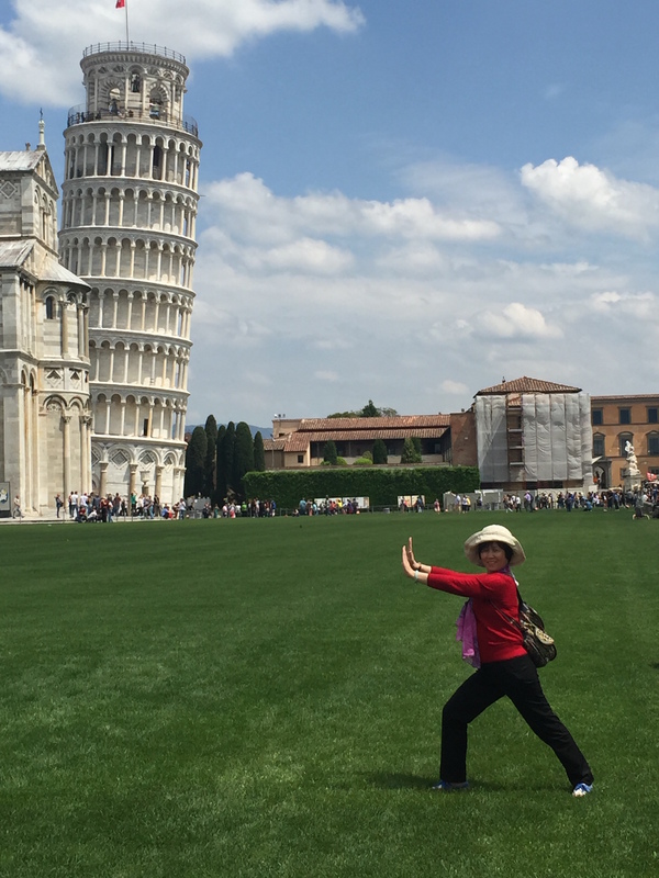 Китаянка VS Пизанская башня. FIGHT!!