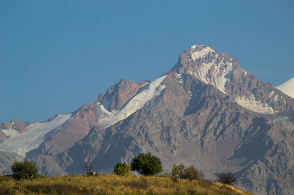 Пик Комсомол