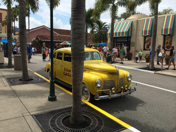 Universal Studios are the best vehicles in the park. - , Orlando, Amusement park, Cool cars, Drive2, Video, Longpost, Universal pictures