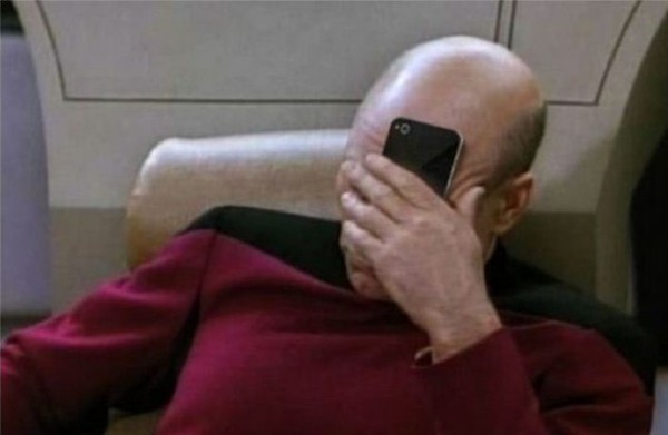    iPhone  -    