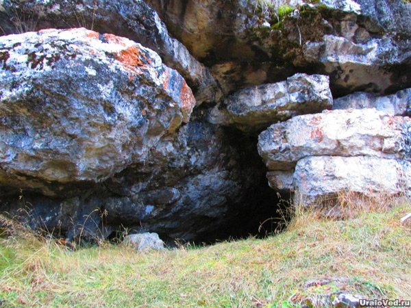 Туристические места Челябинской области - Природный парк «Серпиевский пещерный град» Россия, Туризм, Урал, Отдых в России, Природа, Уральские горы, Река, Длиннопост