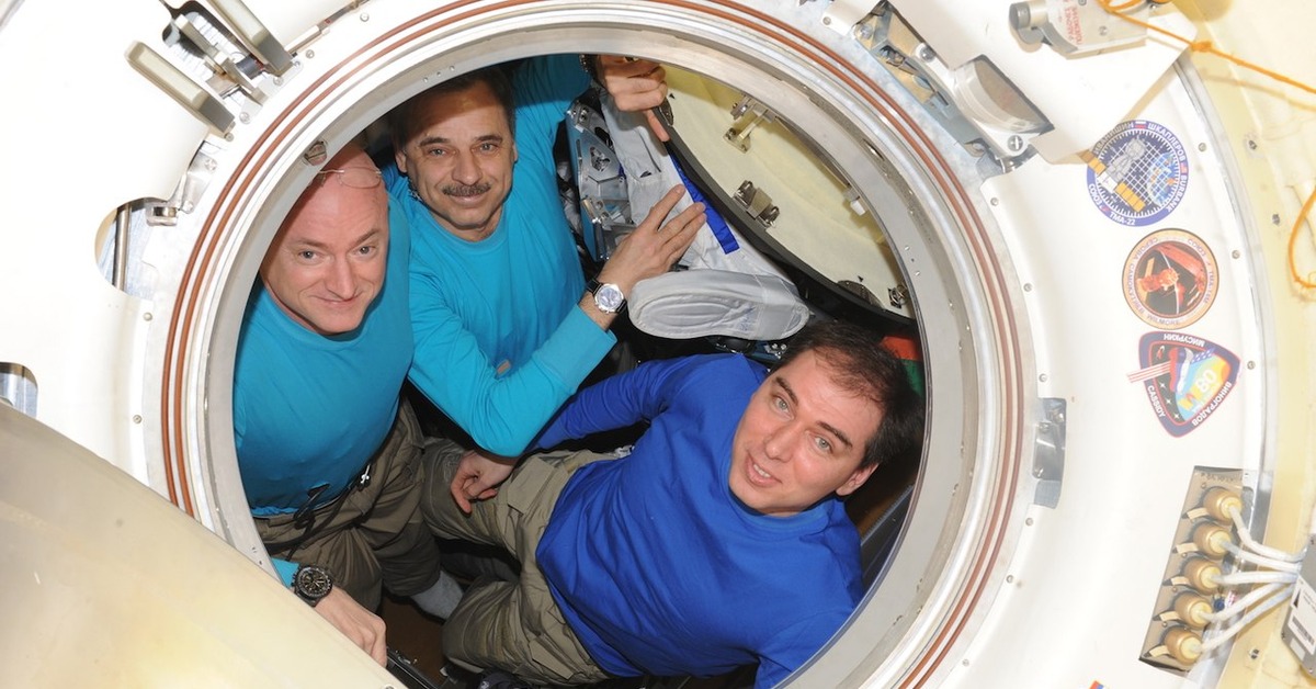 3 человек который полетел в космос