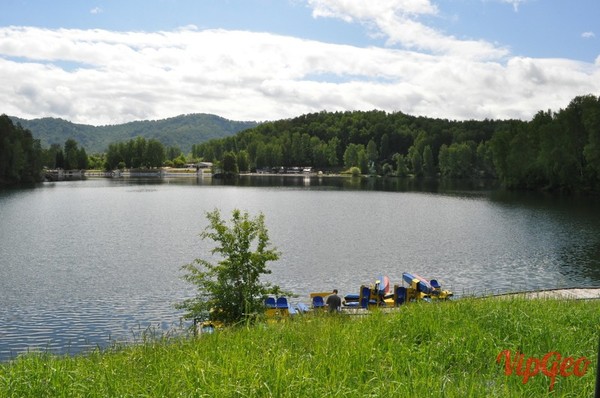 Озеро Ая: Чёртов палец, базы отдыха, легенды озера Ая и другие факты Путешествия, Республика Алтай, Длиннопост