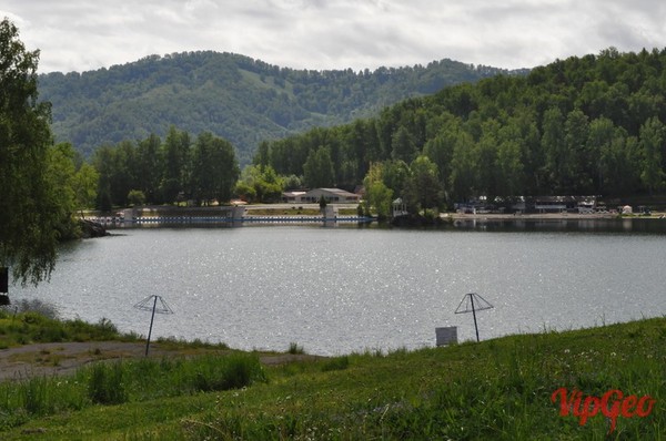 Озеро Ая: Чёртов палец, базы отдыха, легенды озера Ая и другие факты Путешествия, Республика Алтай, Длиннопост
