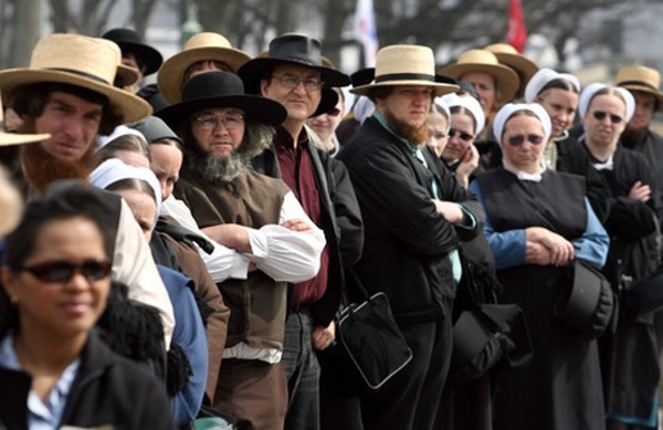 В США супруги подарили свою дочь приятелю в знак благодарности за помощь