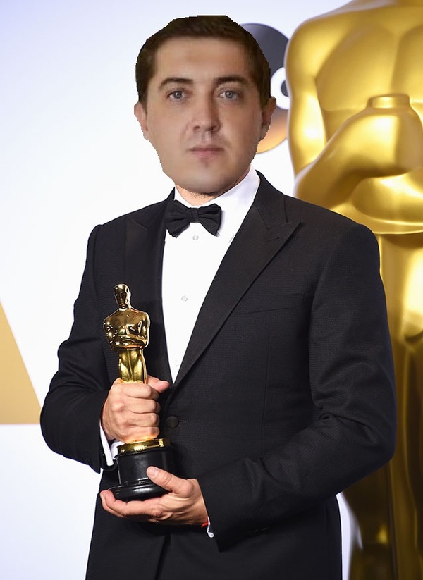 Оскара этому господину.За лучшу мужску роль