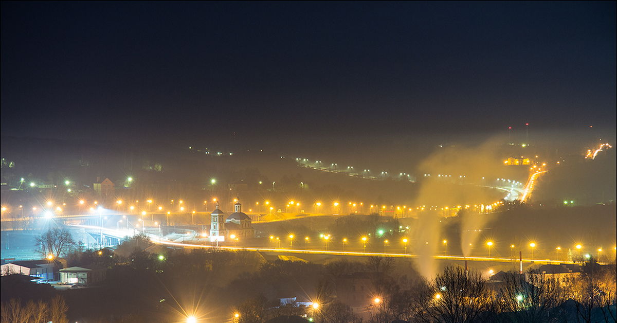 Смоленск р н промышленный. Смоленск ночью. Ночной город Смоленск. Смоленск промышленный район. Смоленск Заднепровский район.