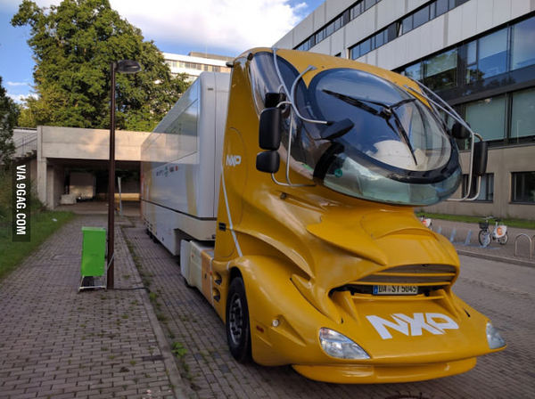 Сомнительная конструкция дворников или амбиции Mercedes-Benz?