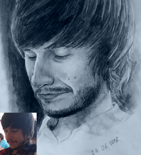 �������