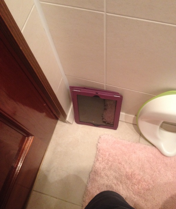 Жена выкинула все журналы! Доча забыла его, пошёл второй час инет сёрфинга.....