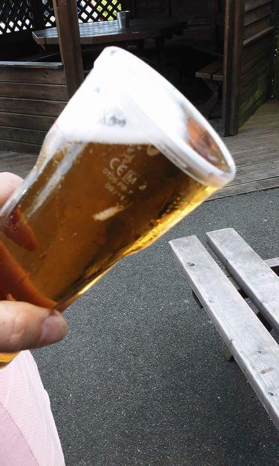 Крышка от Принглз идеально подходит к пинте пива.