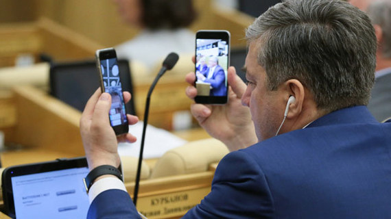 Телефон должен просто звонить