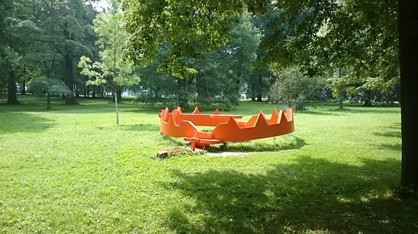 Маленький капкан в парке