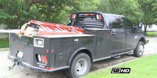 Вооруженный гражданин смог без единого выстрела вернуть себе украденное имущество.