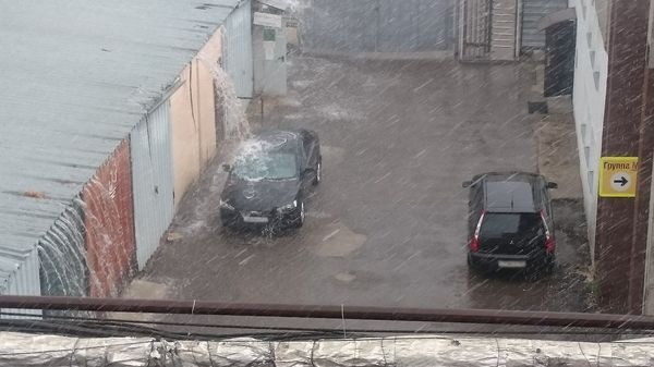 Когда удачно поставил машину.