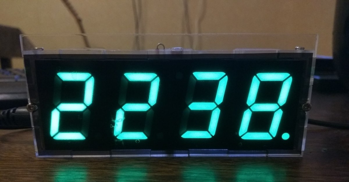 Видео как настроить настольные часы. Цифровые светодиодные часы ds1302 сборка. Цифровые часы на ВЛИ С АЛИЭКСПРЕСС. Корпус для электронных часов. Необычные электронные часы настольные.