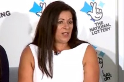 Британка вылечилась от рака и выиграла в лотерею 80 миллионов долларов