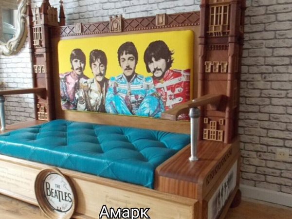 A resident of Chelyabinsk made a unique sofa The Beatles - , Sofa, The beatles
