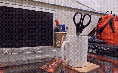 Заботливые коллеги Ложка, Ножницы, Подарки, Неожиданно, Гифка