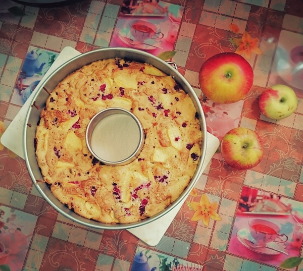 Pie mood - My, Charlotte, Autumn, Apples, Shortcrust pastry, Cosiness, Longpost