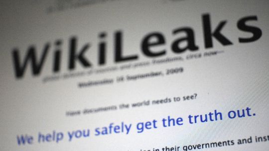 324 malware samples found on WikiLeaks - Virus, mail, Wikileaks, Attachments, news