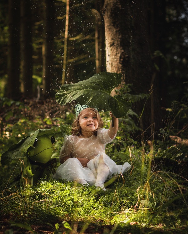 A small photo-tale about a princess and a frog. - My, Photo, Children, Story, The photo, Magic, Baby photo, Longpost