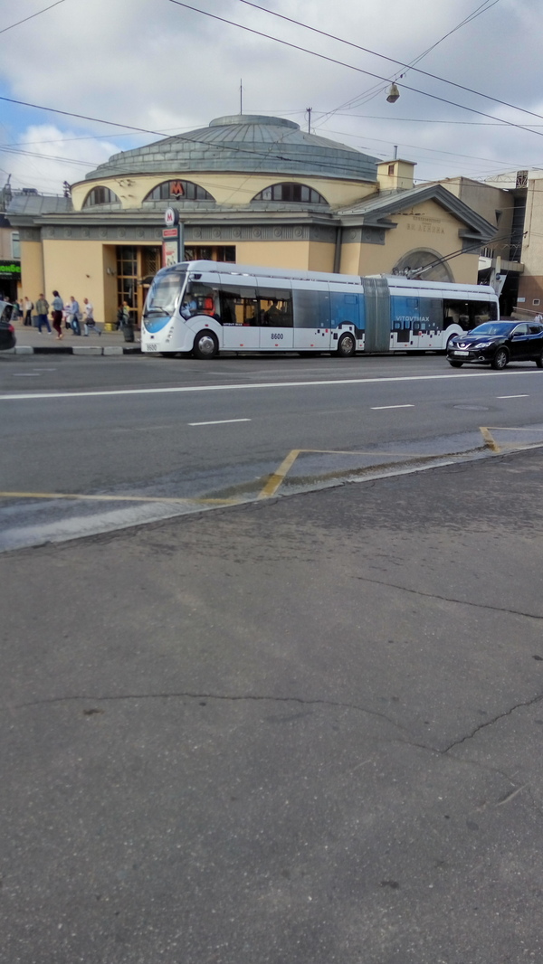 Новые троллейбусы. Москва