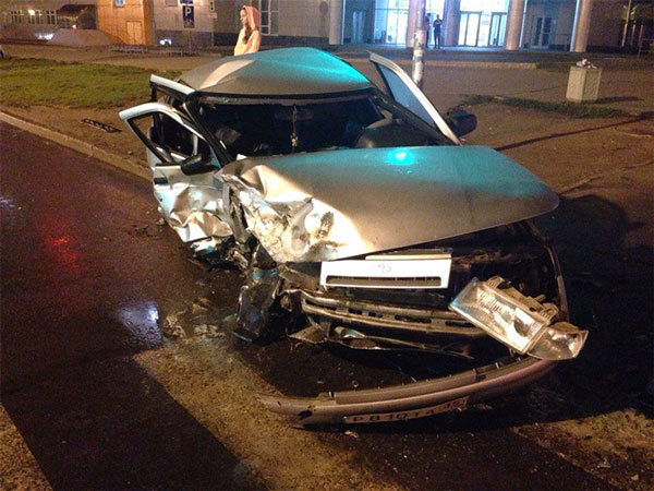 Жёстко... ДТП, Авария, Женщина за рулем, Не уступил, Череповец, Видео, Длиннопост