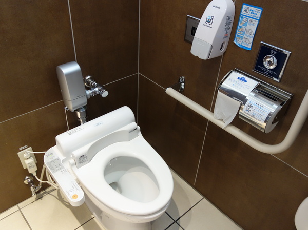 Japan. Toilet in the mall - My, Japan, Yaproska, Toilet, Plumbing, Technologies, Longpost