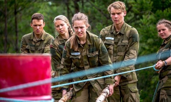 In Norway, women and men conscripts will be forced to live in a common barracks - Military establishment, Army, Beautiful girl, Norway