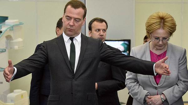 Your face when you dream of a big pillow and a warm blanket. - Dmitry Medvedev, Dream, A blanket, Pillow