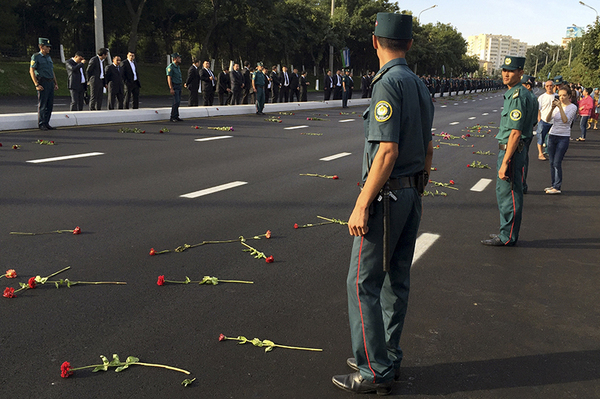 Delegations from 17 countries arrived in Uzbekistan for the funeral of Islam Karimov - The president, Death, news, Text, Karimov, Longpost