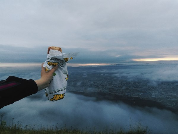 A story about how to climb a hill to eat. - My, Sakhalin, Nature, Text