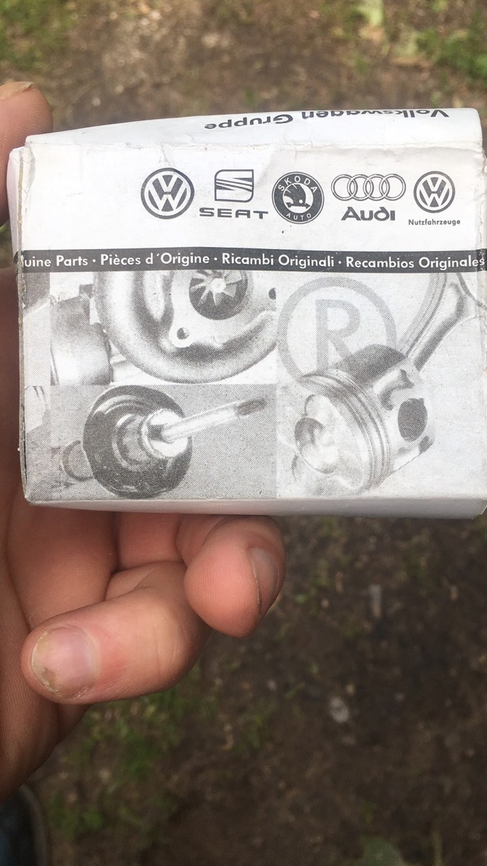 We ordered a suspension level position sensor for Aliexpress, and it came in such a package ... I almost were seduced that this is the original! - Spare parts, AliExpress, Auto repair