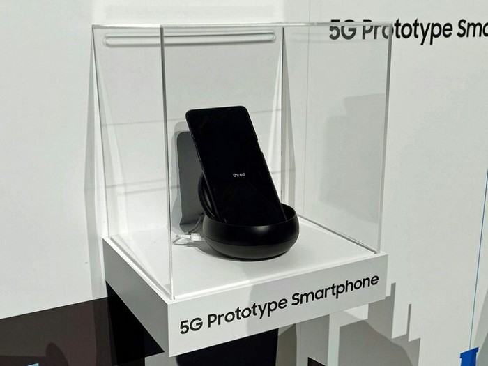 Samsung showed a prototype smartphone with 5G support - Technologies, Samsung, 5g