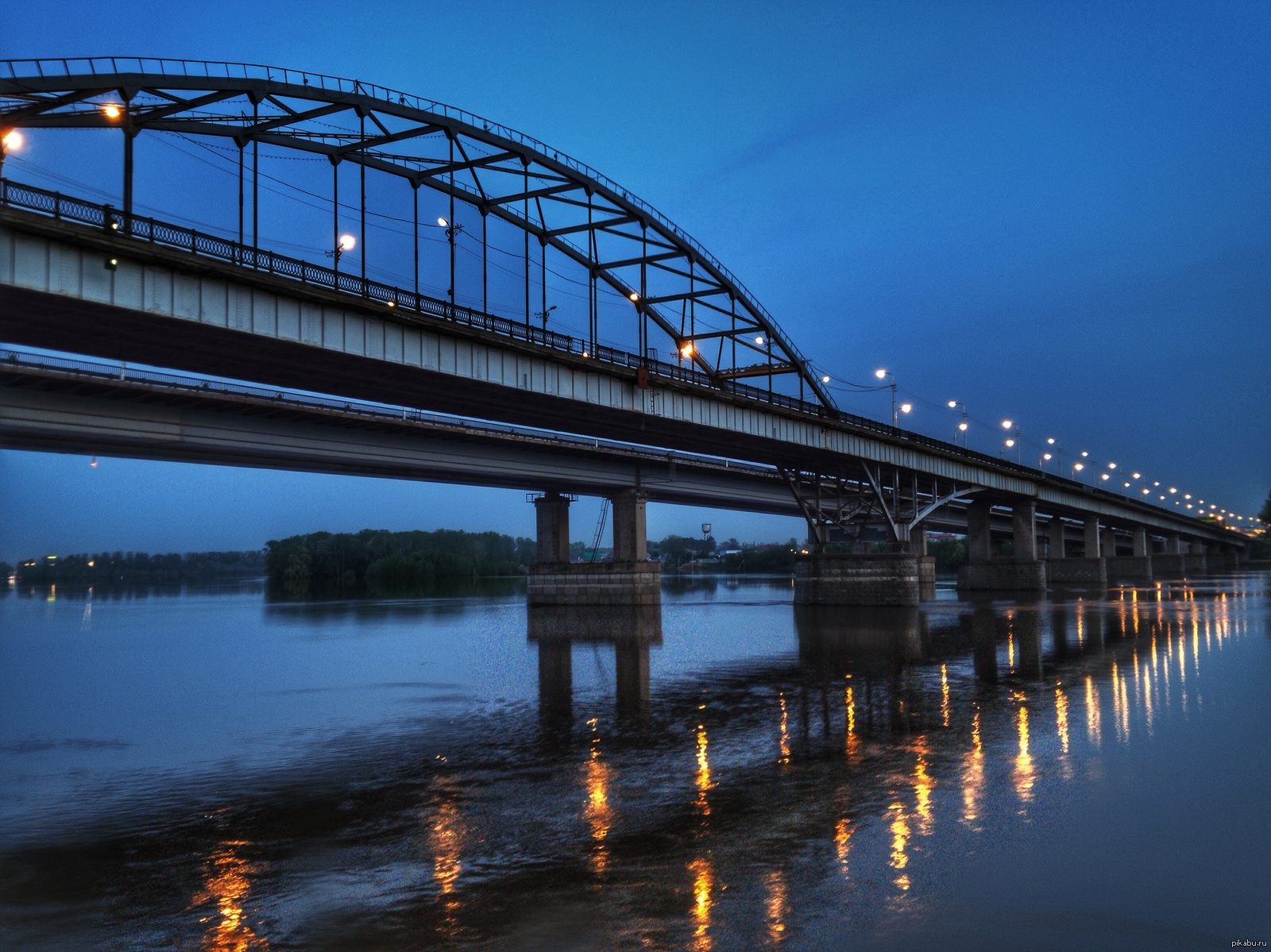 Город на реке белой 3. Мост через белую в Уфе. Река белая Уфа. Река Уфа мост. Река белая Башкирия мост.