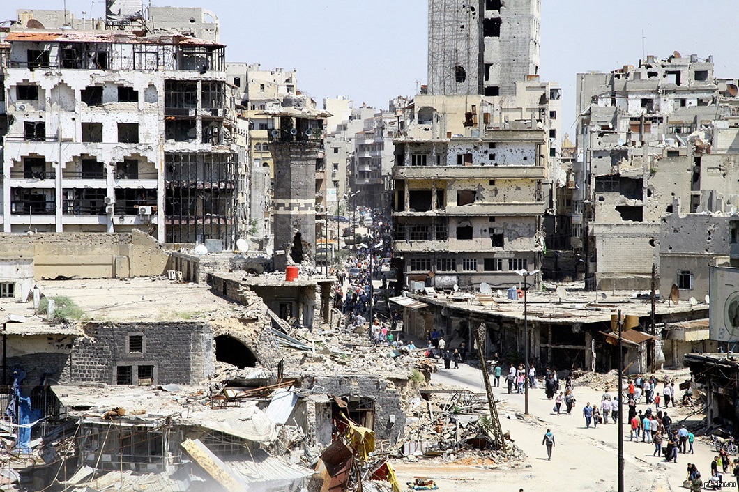 Разрушенная сирия. Город Хомс Сирия. Город Хомс Сирия до войны. Город Хомс Сирия сейчас. Сирия здания Алеппо.
