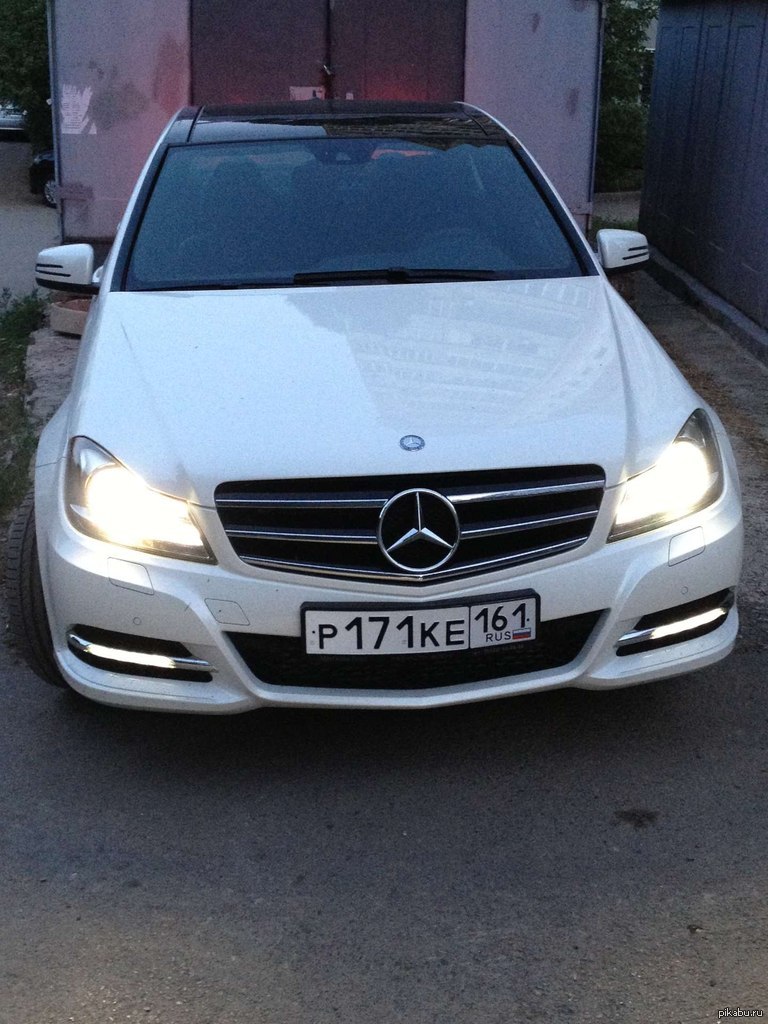 Поздравьте меня,сам накопил и купил,шел к этой мечте пару лет) Mercedes  Benz C klasse 1.6 Turbo) Машина моей мечты)) | Пикабу