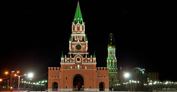 Оле фото. Спасская башня Йошкар-Ола. Благовещенская башня Йошкар-Ола. Благовещенская башня Марий Эл. Спасская башня в Йошкар Оле.