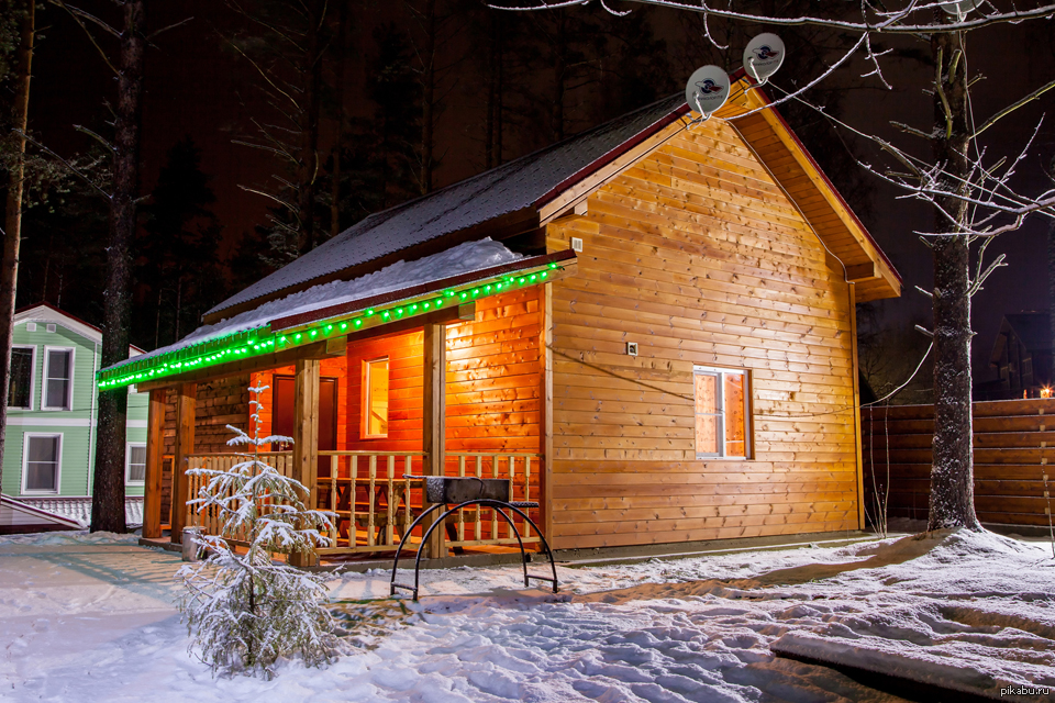 коробицыно снять домик. коробицыно каскад. коробицыно горнолыжный курорт коттеджи. коробицыно красное озеро коттеджи. турбаза хвоя коробицыно.